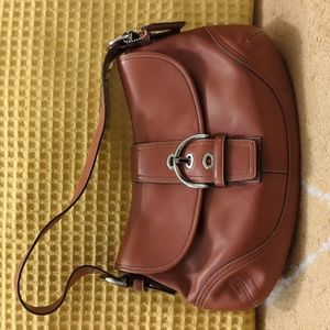 Authentic Coach leather shoulder bag